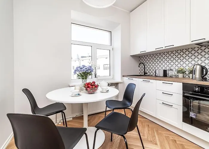 Exclusive In Center Free Parking Таллин